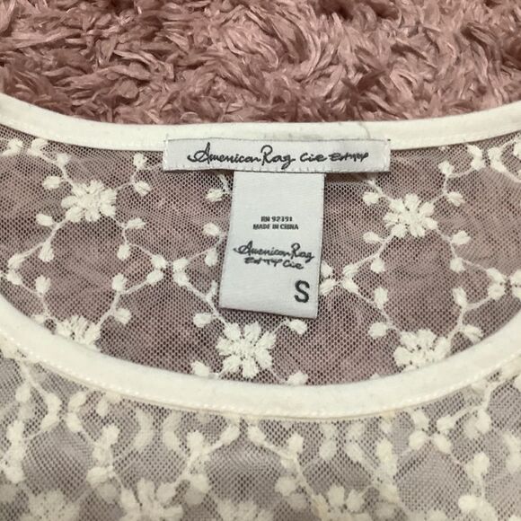 American Rag Cream Fairycore Sheer Floral Lace Blouse Size Small - Picture 6 of 12